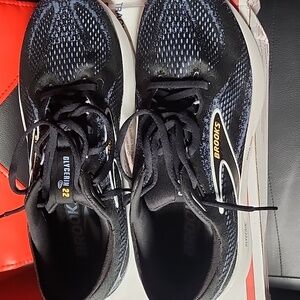 Brooks Glycerin 22